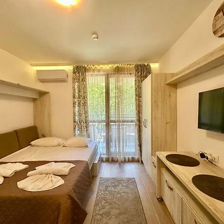 Apartman With Balcony In Cascadas *