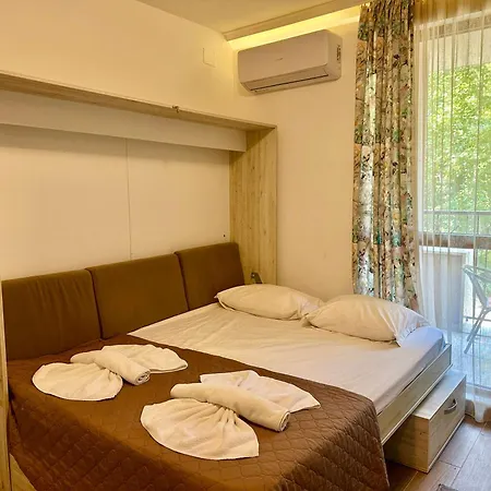 Apartman With Balcony In Cascadas Napospart