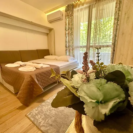 Apartman With Balcony In Cascadas Napospart