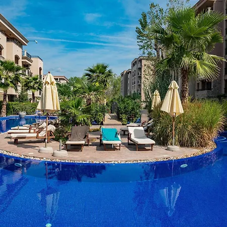 Apartman With Balcony In Cascadas Napospart