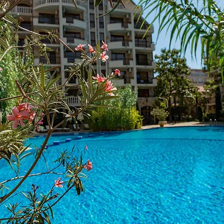 Apartman With Balcony In Cascadas
